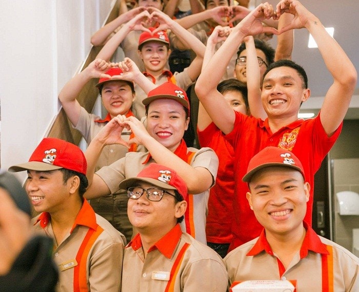 Dat May Ao Nhan Vien Jollibee
